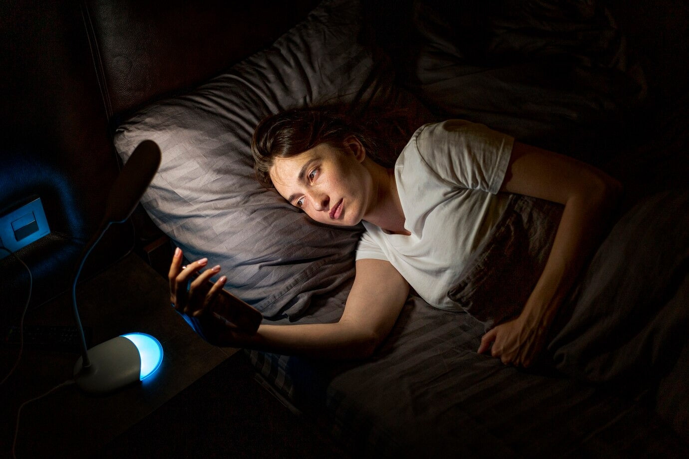 O Que Fazer Quando Perde o Sono na Madrugada: Dicas e Soluções